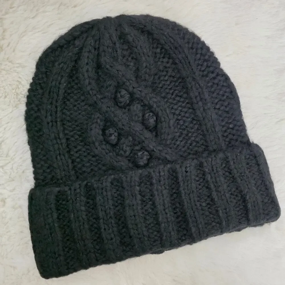 Aerie Black Chunky Cable Knit Beanie Hat NWT Eco Friendly Recycled Winter OS